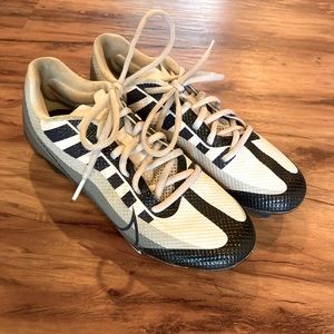 Vapor Nike football cleats
